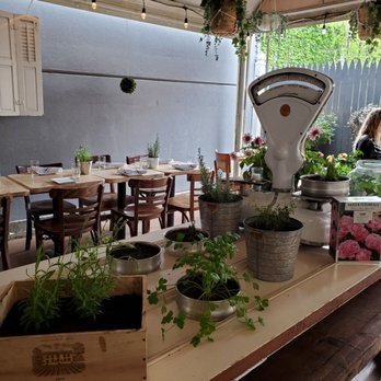Aromi - Italian Near Me - Brooklyn, New York