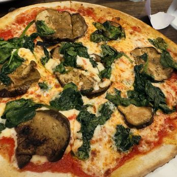 La Pizzeria - Vegetariana (minus tomatoes & zucchini). - Pizza Near Me - Campbell, California