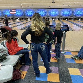 Lauderdale Lanes - Family fun - Bowling Near Me - Florence, Alabama Lauderdale Lanes - Family fun - Bowling Near Me - Florence, Alabama