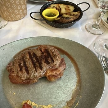 Gran Paraiso - Argentinian beef is top notch! This was the best! - Steakhouses Near Me - Buenos Aires, C