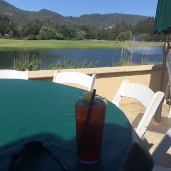 The Lakeside Grill - Nice setting for breakfast. - Breakfast & Brunch Near Me - Yountville, California