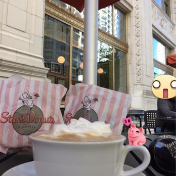 Peet's Coffee - Coffee & Tea Near Me - Chicago, Illinois