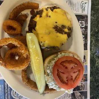 Metro Diner - The all American burger, the bread disintegrated when trying to eat this burger - Diners Near Me - Jacksonville, Florida Metro Diner - The all American burger, the bread disintegrated when trying to eat this burger - Diners Near Me - Jacksonville, Florida