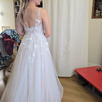 Soheila Design Tailoring and Alteration - Sewing & Alterations Near Me - Tarzana, California Soheila Design Tailoring and Alteration - Sewing & Alterations Near Me - Tarzana, California