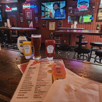 Johnny's Fillin' Station - Burgers Near Me - Orlando, Florida Johnny's Fillin' Station - Burgers Near Me - Orlando, Florida