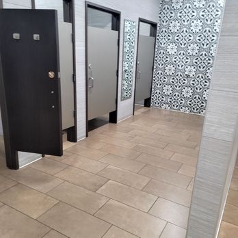 Love's Travel Stop - Huge restrooms - Convenience Stores Near Me - Green River, Utah Love's Travel Stop - Huge restrooms - Convenience Stores Near Me - Green River, Utah