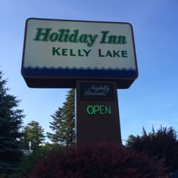 Holiday Inn - Kelly Lake
