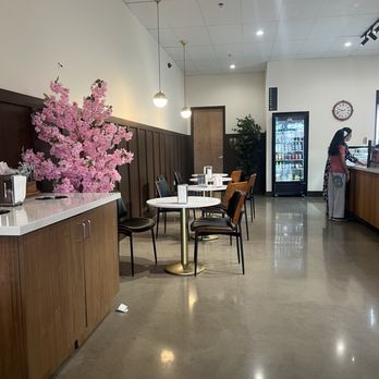 Bagel Nosh Chandler/Tempe - Inside - Bagels Near Me - Tempe, Arizona