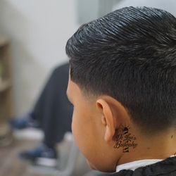 De Leon Hair Studio - Kids cut