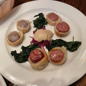 The Griswold Inn - "Famous Sausage Sampler" (Bratwurst, Braunwurst, and Smoked Sausage wrapped in Puff Pastry) - Hotels Near Me - Essex, Connecticut The Griswold Inn - "Famous Sausage Sampler" (Bratwurst, Braunwurst, and Smoked Sausage wrapped in Puff Pastry) - Hotels Near Me - Essex, Connecticut