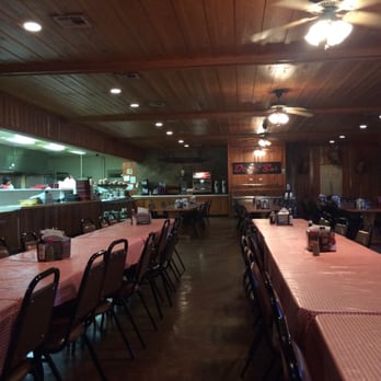 Vine's - Dining hall. Great buffet - Meat Shops Near Me - Centreville, Mississippi Vine's - Dining hall. Great buffet - Meat Shops Near Me - Centreville, Mississippi