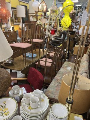 Antique Trove by null