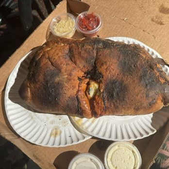 Boogie Woogie Pizza - Calzone. Brunt. - Pizza Near Me - Pahoa, Hawaii Boogie Woogie Pizza - Calzone. Brunt. - Pizza Near Me - Pahoa, Hawaii