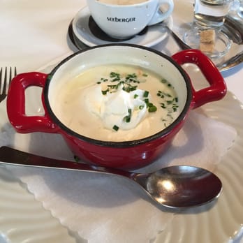 Restaurant Böhm - Asparagus soup. Lovely is the best way to describe it. Creamy but still light and satisfying. - Palatine Near Me - Grafenwöhr, BY Restaurant Böhm - Asparagus soup. Lovely is the best way to describe it. Creamy but still light and satisfying. - Palatine Near Me - Grafenwöhr, BY