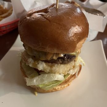310 Eatery - 310's Street Burger - Burgers Near Me - Albany, California