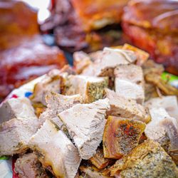 El Fogon de Munchies Boricua - Lechon Asado