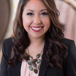 MUAH & Co Beauty Studio - Alyssa Sifuentez / MUA / Social Media Marketing