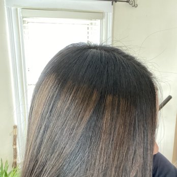Giovanni Hair Design - Can clearly see lines - Hair Stylists Near Me - Brookline, Massachusetts Giovanni Hair Design - Can clearly see lines - Hair Stylists Near Me - Brookline, Massachusetts