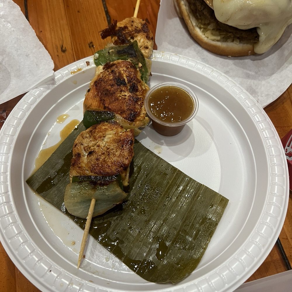 La Perrada De Chalo - Chuzo de Pollo con Arepa - Burgers Near Me - Jackson Heights, New York La Perrada De Chalo - Chuzo de Pollo con Arepa - Burgers Near Me - Jackson Heights, New York