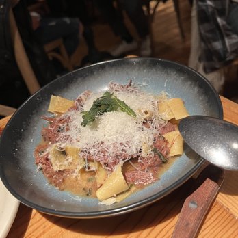 Figo Wine Bar - Wine Bars Near Me - Chicago, Illinois Figo Wine Bar - Wine Bars Near Me - Chicago, Illinois