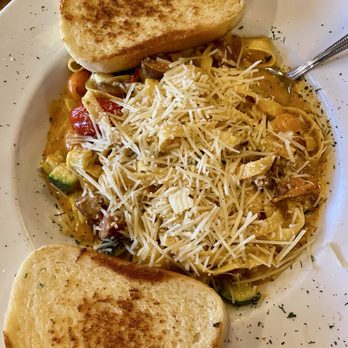 Claire's Restaurant and Bar - Elk Sausage Fettuccini - New American Near Me - Estes Park, Colorado