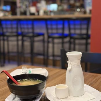 Sakeba Sushi & Sake Bar - Sushi Bars Near Me - Kissimmee, Florida