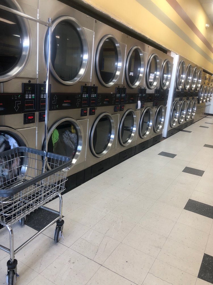 LAUNDRY CENTER Updated August 2024 15 Reviews 1948 N Texas St