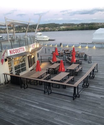 Nicoletta Pizzeria by null
