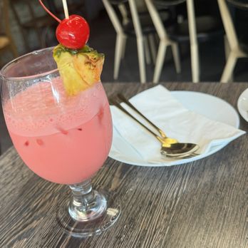 Na Rath - Pink soda drink - Thai Near Me - Elmhurst, New York