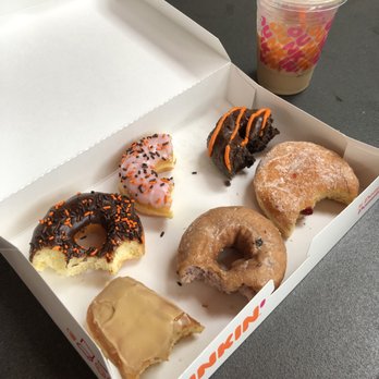 Dunkin' - Donuts Near Me - Pasadena, California