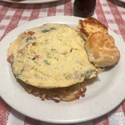 Rooster's Cafe - Build Your Own Skillet - ham, tomato, mushrooms, and spinach with hash browns and biscuits