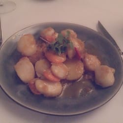 Novaro's Restaurant - Scallop with truffle oil! Can't have enough~
