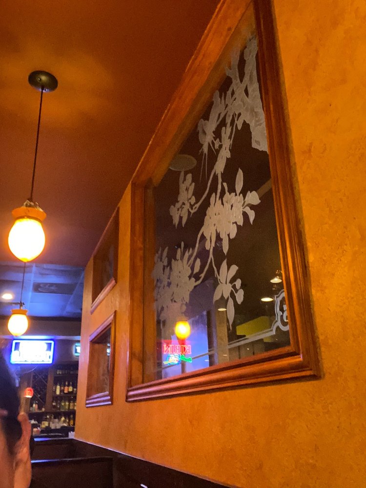 Pho V Noodle House & Sushi