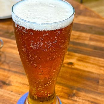 Round Table Pizza - Dos X Beer - Pizza Near Me - Fontana, California Round Table Pizza - Dos X Beer - Pizza Near Me - Fontana, California