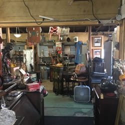 Marty's Carriage Barn Antiques