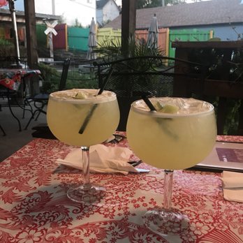 Maximo's Cantina - Maximo's Grande House Margarita - Mexican Near Me - Elkhorn, Nebraska