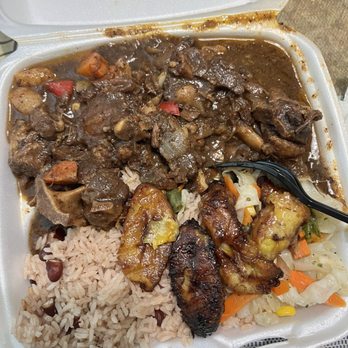 Cool Runnings Jamaican Grill - Caribbean Near Me - Houston, Texas Cool Runnings Jamaican Grill - Caribbean Near Me - Houston, Texas