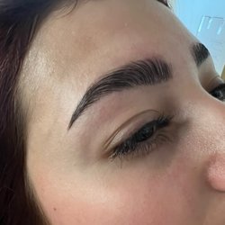 Three’s Company Beauty & Brow Room