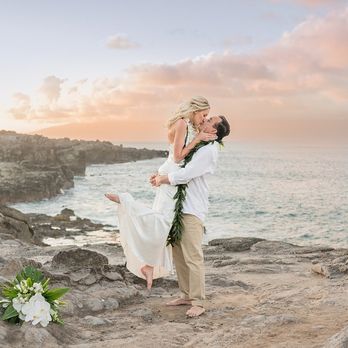 Simple Maui Wedding - Maui Wedding Package at Ironwoods Beach in Maui, Hawaii. - Wedding Planning Near Me - Wailuku, Hawaii Simple Maui Wedding - Maui Wedding Package at Ironwoods Beach in Maui, Hawaii. - Wedding Planning Near Me - Wailuku, Hawaii