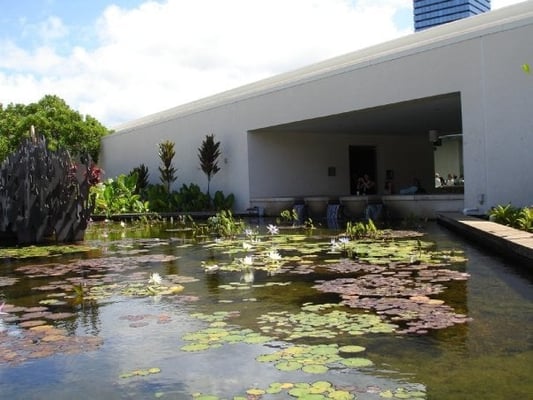 Hawaii Convention Center by null