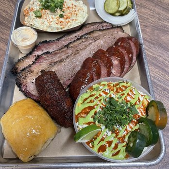 B4 Barbeque & Boba - My plate of food - Barbeque Near Me - Mabank, Texas