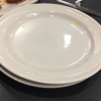 Friendly's - Both plates are dirty - Ice Cream & Frozen Yogurt Near Me - Bensalem, Pennsylvania