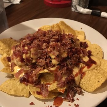 Bubba-Q's - Mac Daddy nachos - Barbeque Near Me - Ottumwa, Iowa