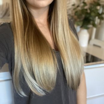 Dollhouse Salon - Hair Salons Near Me - Lacey, Washington Dollhouse Salon - Hair Salons Near Me - Lacey, Washington
