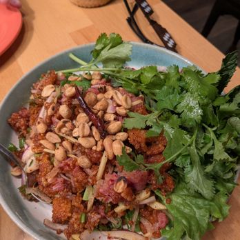 Hug Esan - nam khao tod - Thai Near Me - Elmhurst, New York Hug Esan - nam khao tod - Thai Near Me - Elmhurst, New York