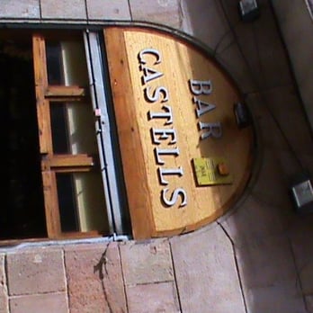 Castells - Castells - Tapas Bars Near Me - Barcelona, B Castells - Castells - Tapas Bars Near Me - Barcelona, B