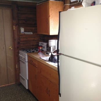 The Meeker Park Lodge - Kitchen - Hotels Near Me - Allenspark, Colorado The Meeker Park Lodge - Kitchen - Hotels Near Me - Allenspark, Colorado