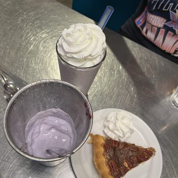 Rudford's Restaurant - Blueberry pie + vanilla milkshake, and pecan pie - Diners Near Me - San Diego, California Rudford's Restaurant - Blueberry pie + vanilla milkshake, and pecan pie - Diners Near Me - San Diego, California