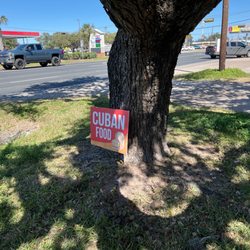 Bodegón Cubano - The sign of good Cuban food