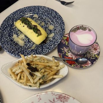 Little Hen - Truffle fries & egg Lavendar latte - Breakfast & Brunch Near Me - New York, New York Little Hen - Truffle fries & egg Lavendar latte - Breakfast & Brunch Near Me - New York, New York